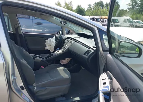 2012 Toyota Prius Three from USA, damaged, VIN JTDKN3DU9C1551552